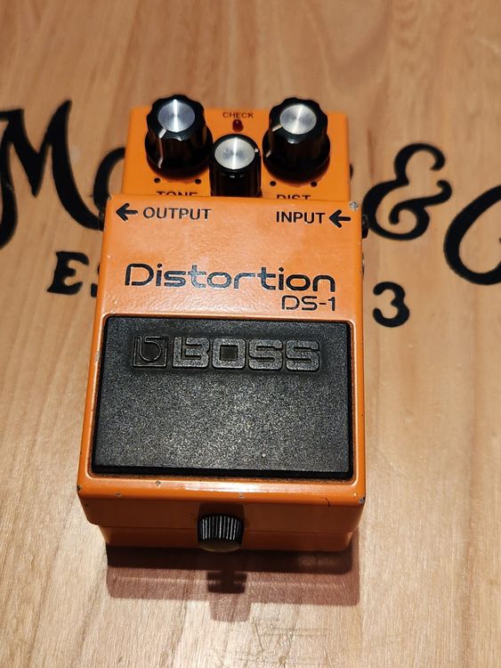 Instruments de musique: BOSS DISTORTION DS-1...☆  JAPAN  VINTAGE!! – D'occasion à Farnern par WFZMK