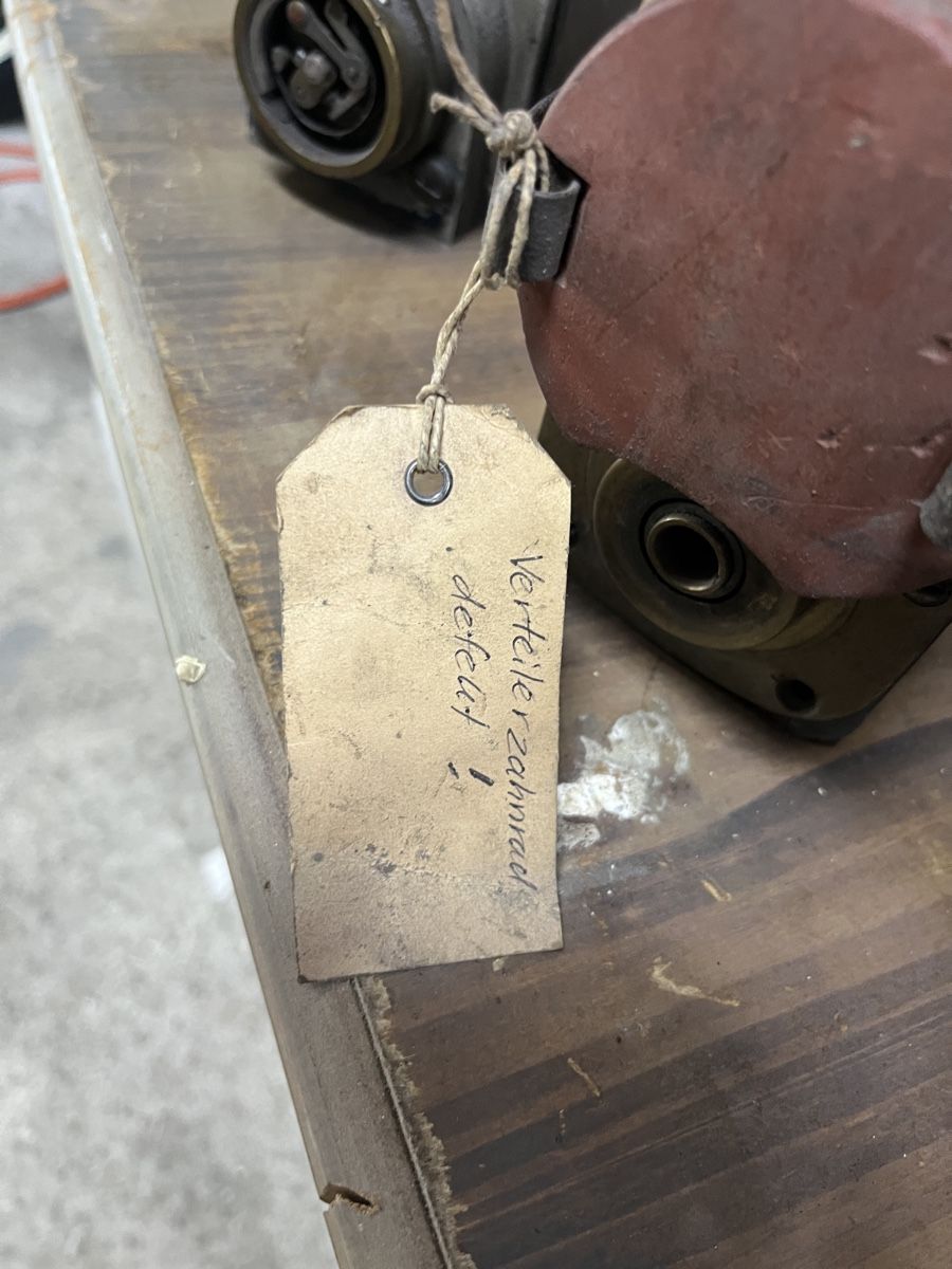 Tutti pezzi di ricambio auto: Oldtimer Zündung Scintilla – Usato da Sumiswald venduto da gasfrick 5