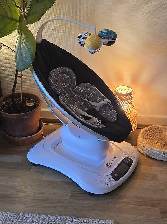 Sdraiette & Sdraiette a dondolo: Balancelle connectée 4moms MamaRoo 4 – Usato da Morges venduto da Fabien-VD 2