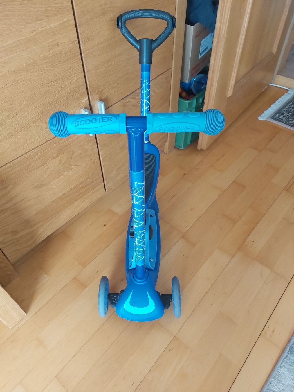 Véhicules pour enfants: Kinderscooter – D'occasion à Landquart par Cedes 1