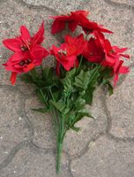Blumenstraus / künstliche Blume / Dekoration
