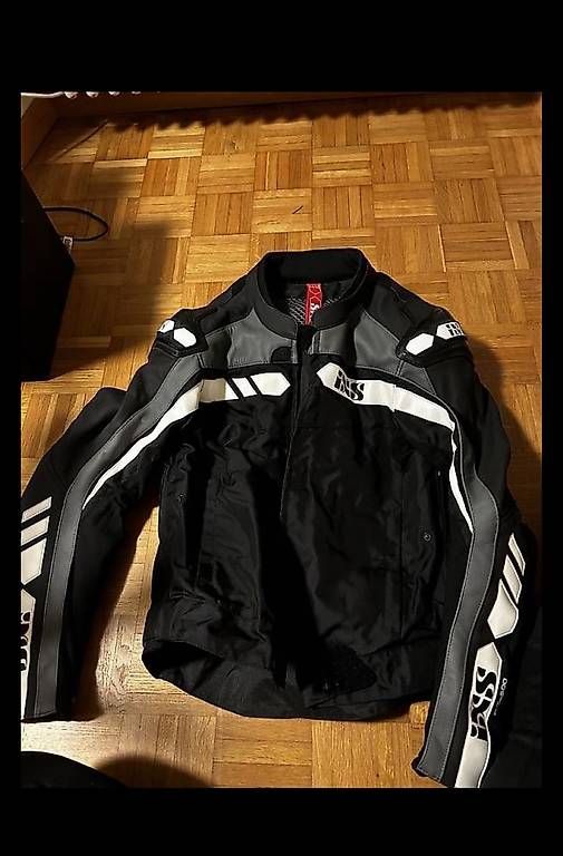 Giacche: Neuwertige Motorradjacke – Usato da Kaisten venduto da Sommaren