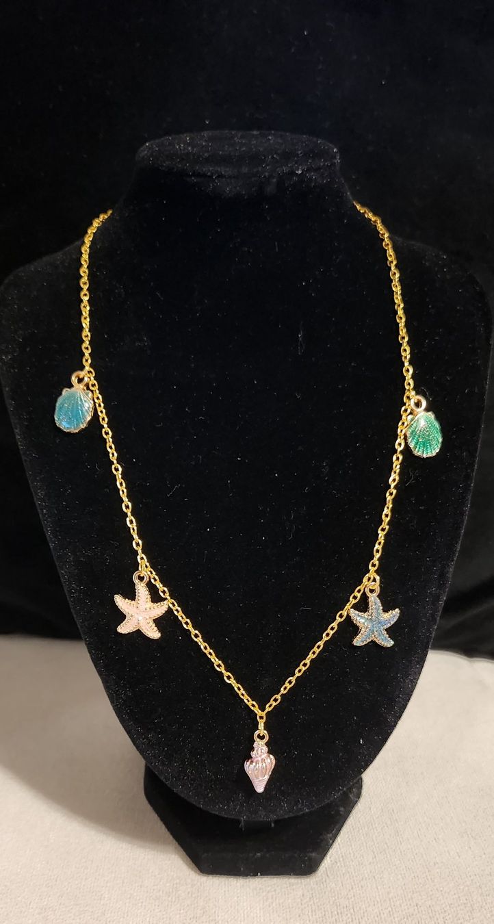 Catenine: Handgemachtes Schmuck Set mit Muschelanhänger – Nuovo e nell'imballaggio originale da Grafstal venduto da sel_yil 1