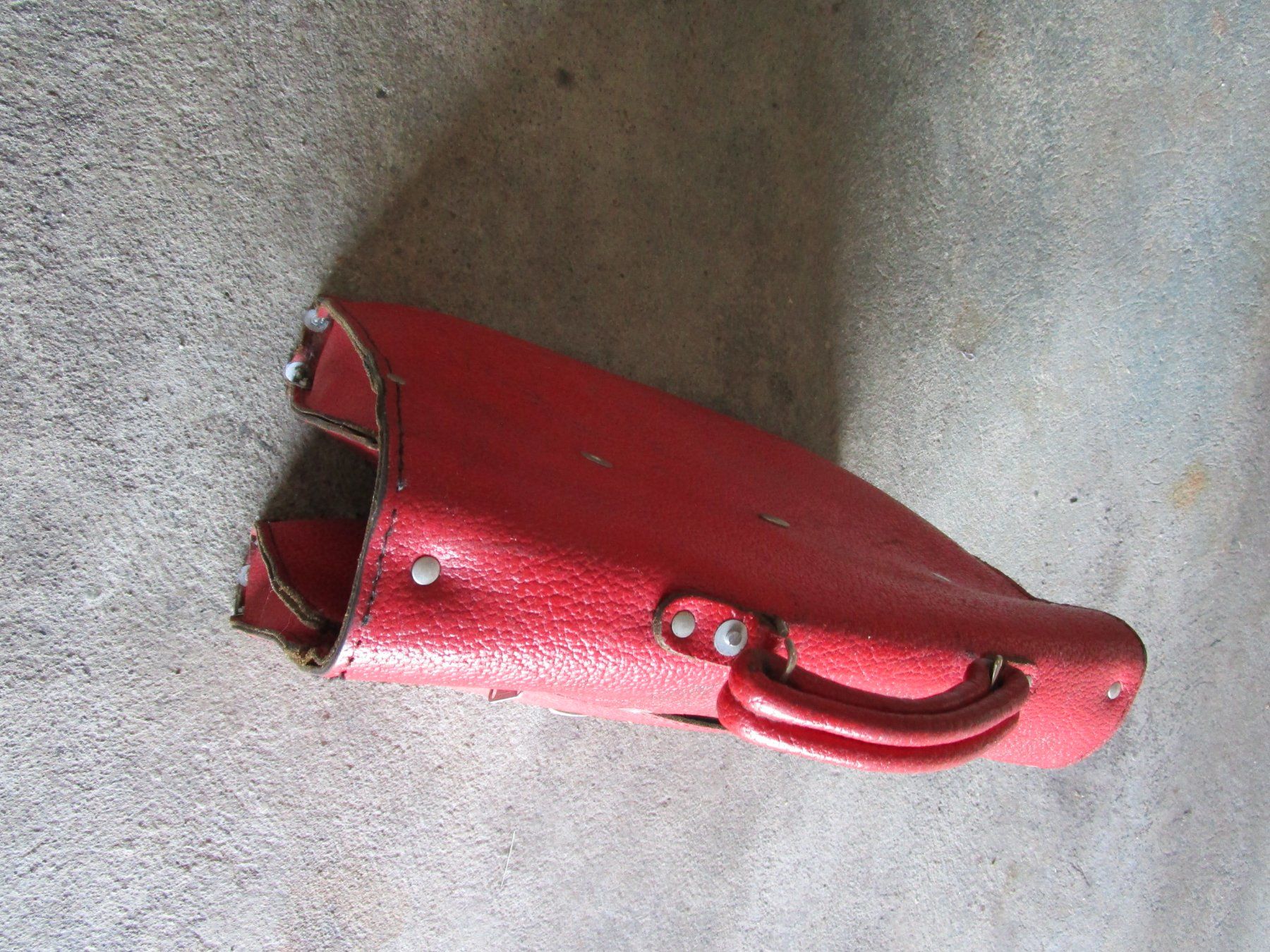 Tutti gli attrezzi: Tasche + Verkzeugen – Usato da Langenthal venduto da majarose 3