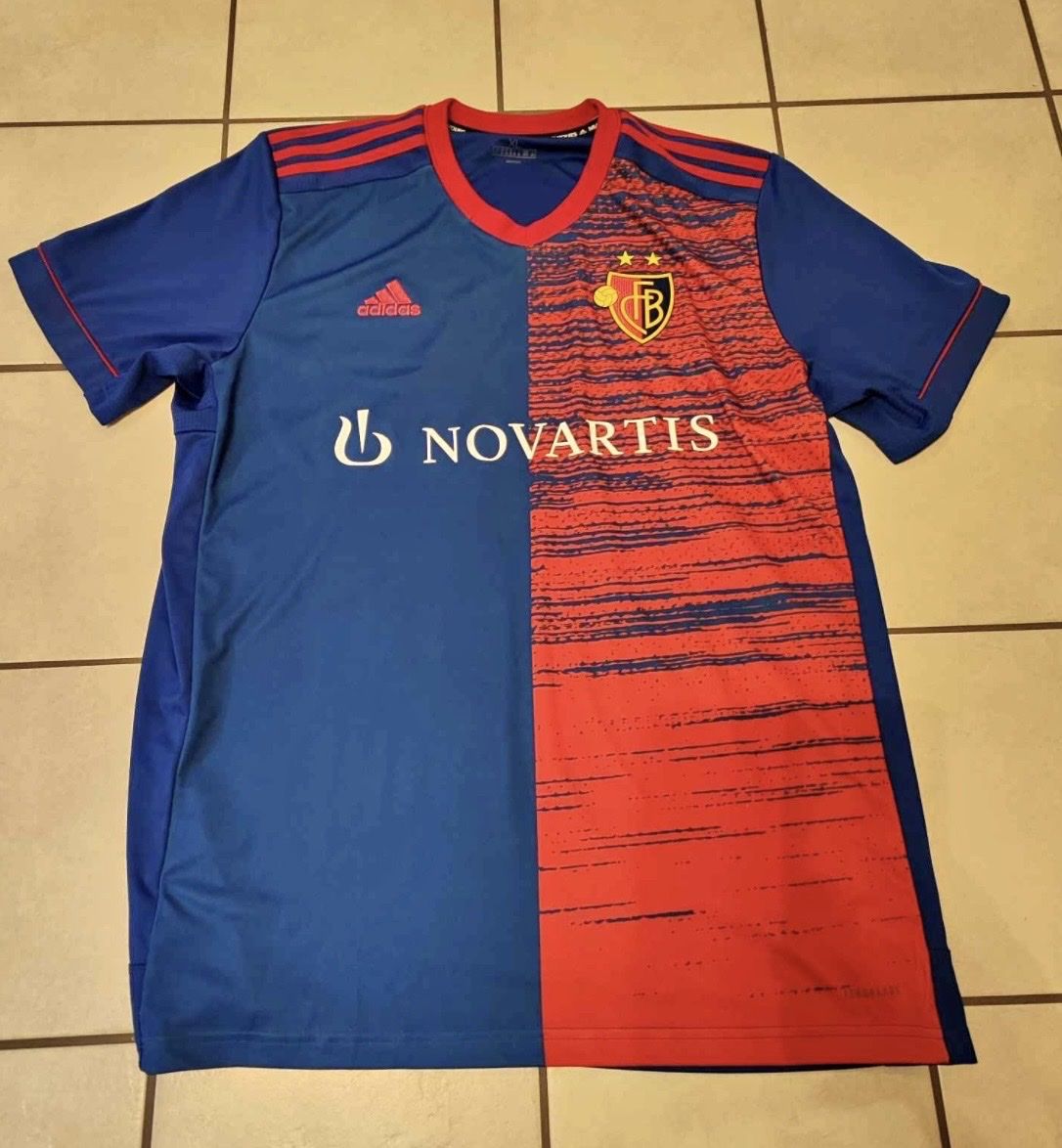 Canottiere & Pantaloni: FC Basel Trikot A. Cabral #10, Gr.XL – Usato da Basel venduto da kleinerprinz