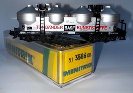 Minitrix , (13586) Silo-Wagen BASF der DB (4-Achser)