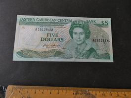 Eastern Caribbean, 5 Dollars - ungefaltet