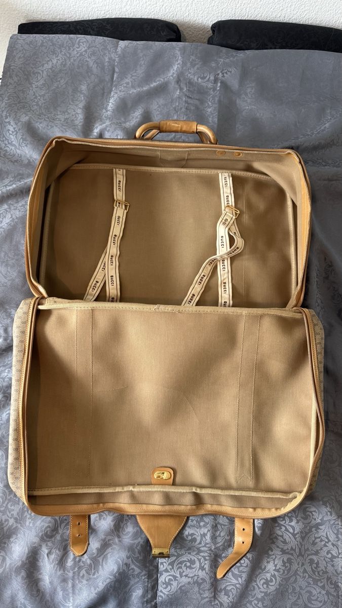 Gucci Valigie: Vintage Gucci Koffer – Usato da Brugg AG venduto da GiovanniVercetti 1