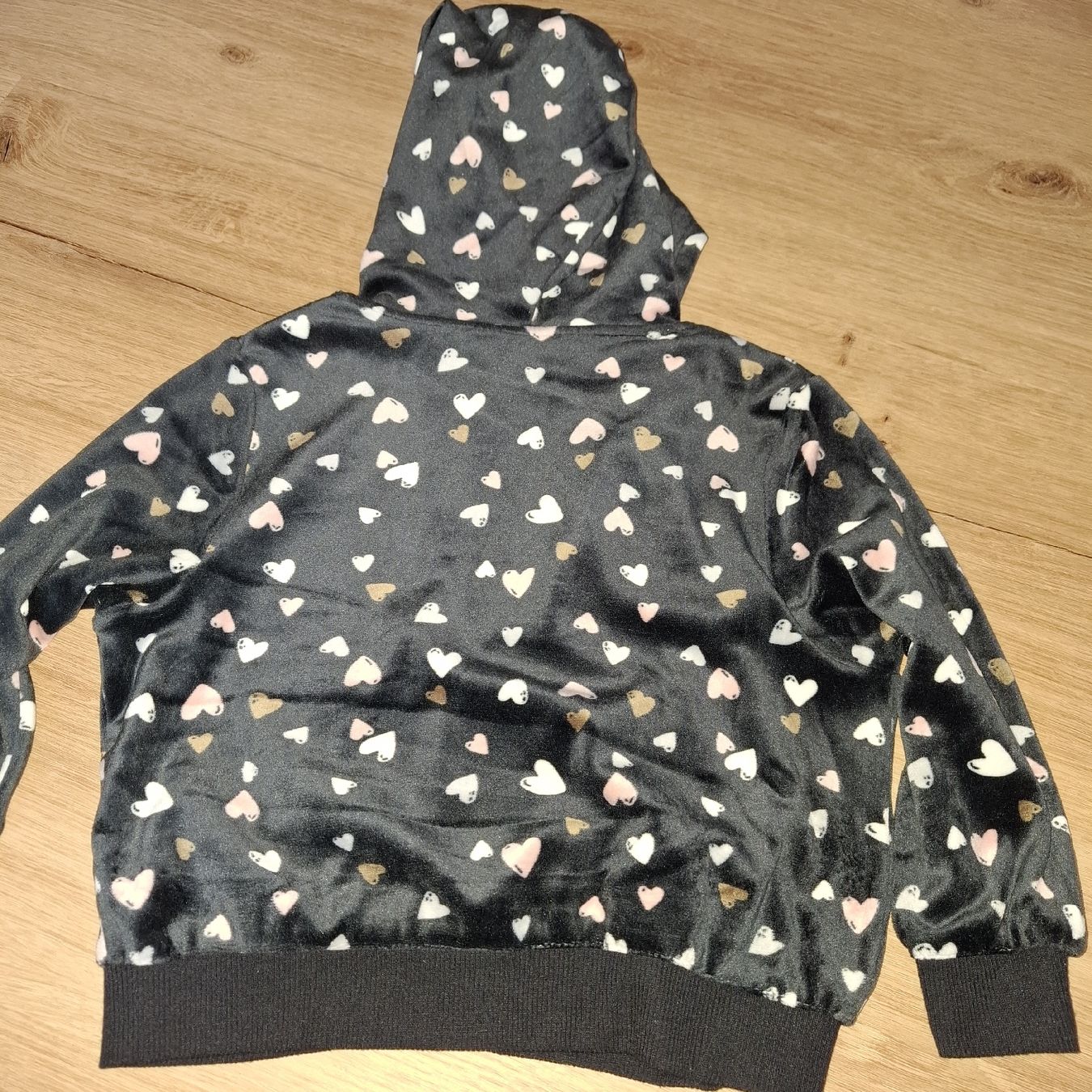 H&M Giacche & Cappotti: Kapuzenjackr Gr. 98/104 Samt mit Herzen – Nuovo (secondo la descrizione) da Bülach venduto da JAYA379 3