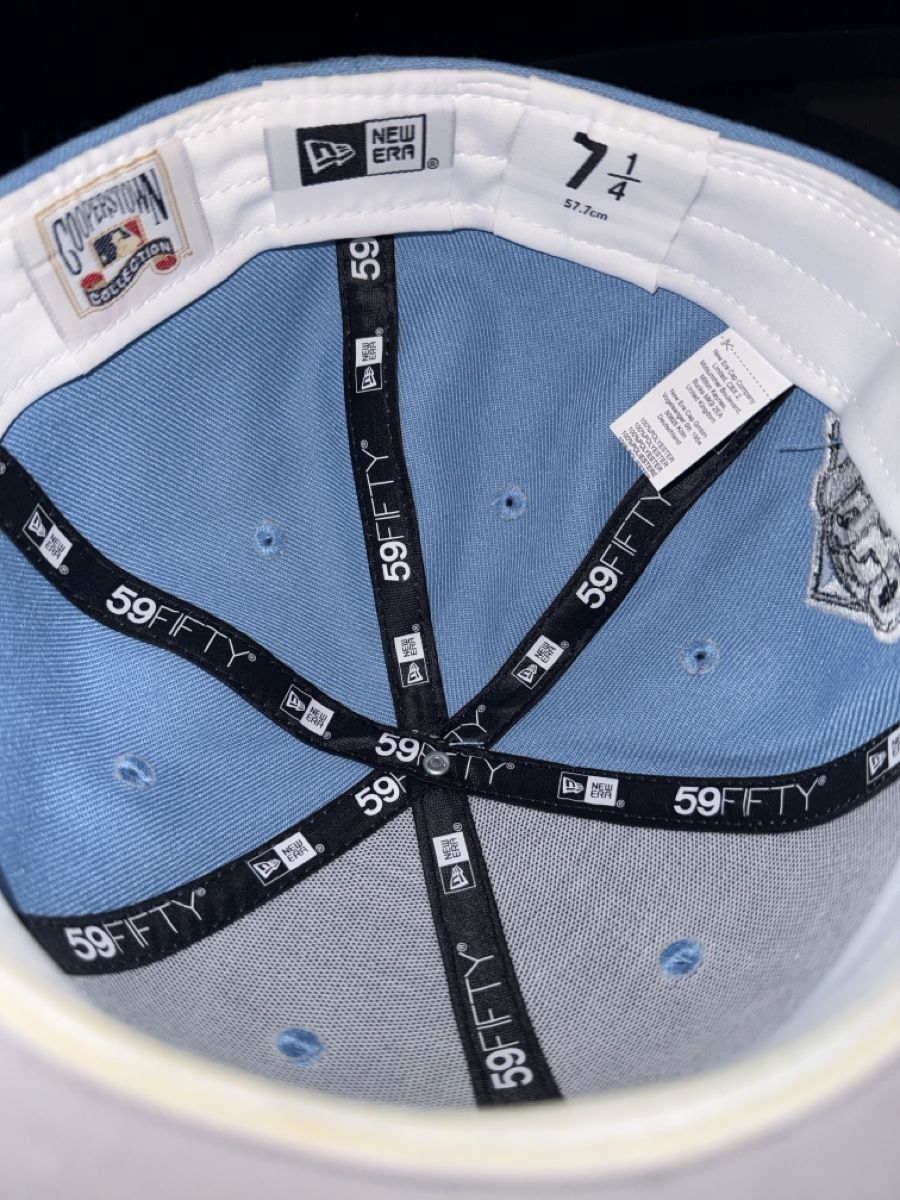 Autres vêtements & accessoires: New Era 59FIFTY Yankees Cap 7 1/4 hellblau – Neuf (Voir description) à Aathal-Seegräben par aaa_w2np 2