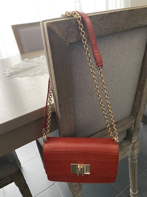 Borse da donna: Umhängetasche Furla – Usato da Worb venduto da Khloe72 3