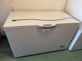Neuwertige Tiefkühltruhe Elektrolux GT380