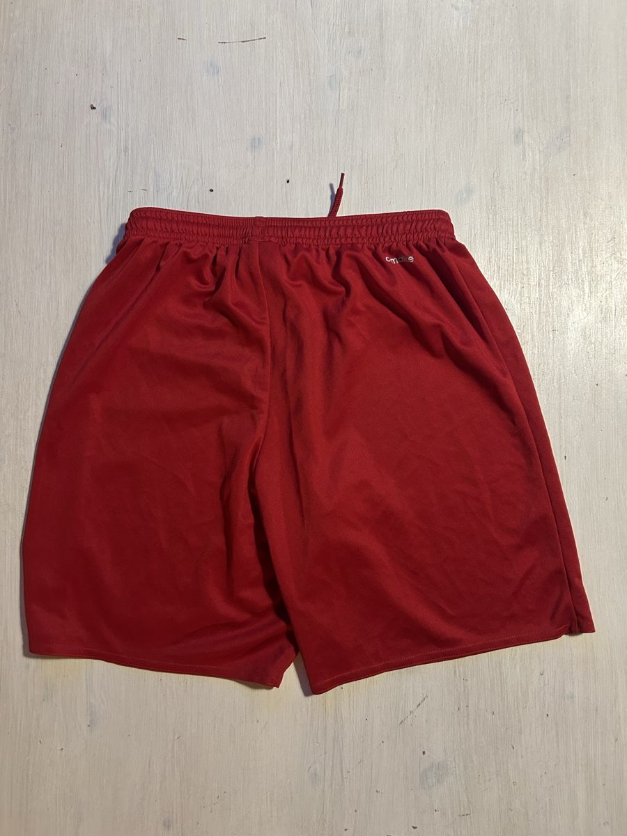 Adidas Pantaloni: Adidas Shorts Rot Grösse 164 Climalite – Usato da Riedholz venduto da karinadam 1