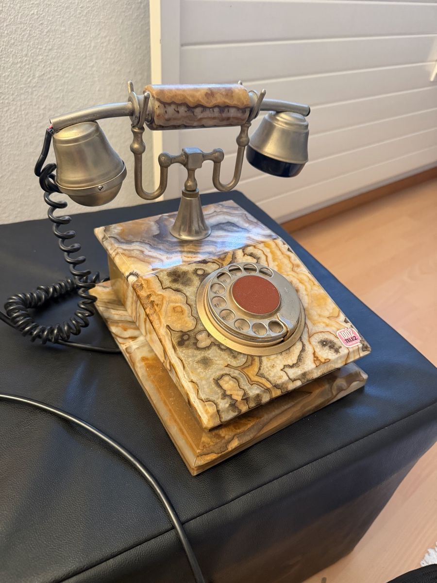 Telefone: Wunderschönes Marmor Telefon – Gebraucht aus Baden von noli.r