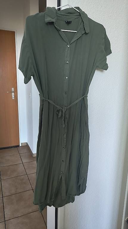 Robes: Freizeitkleid – D'occasion à Günsberg par faric1999
