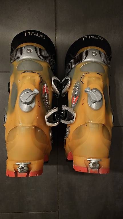 Scarpe da uomo: Chaussure de ski de rando Scarpa – Usato da Fribourg venduto da Lagence_ENJOY 3