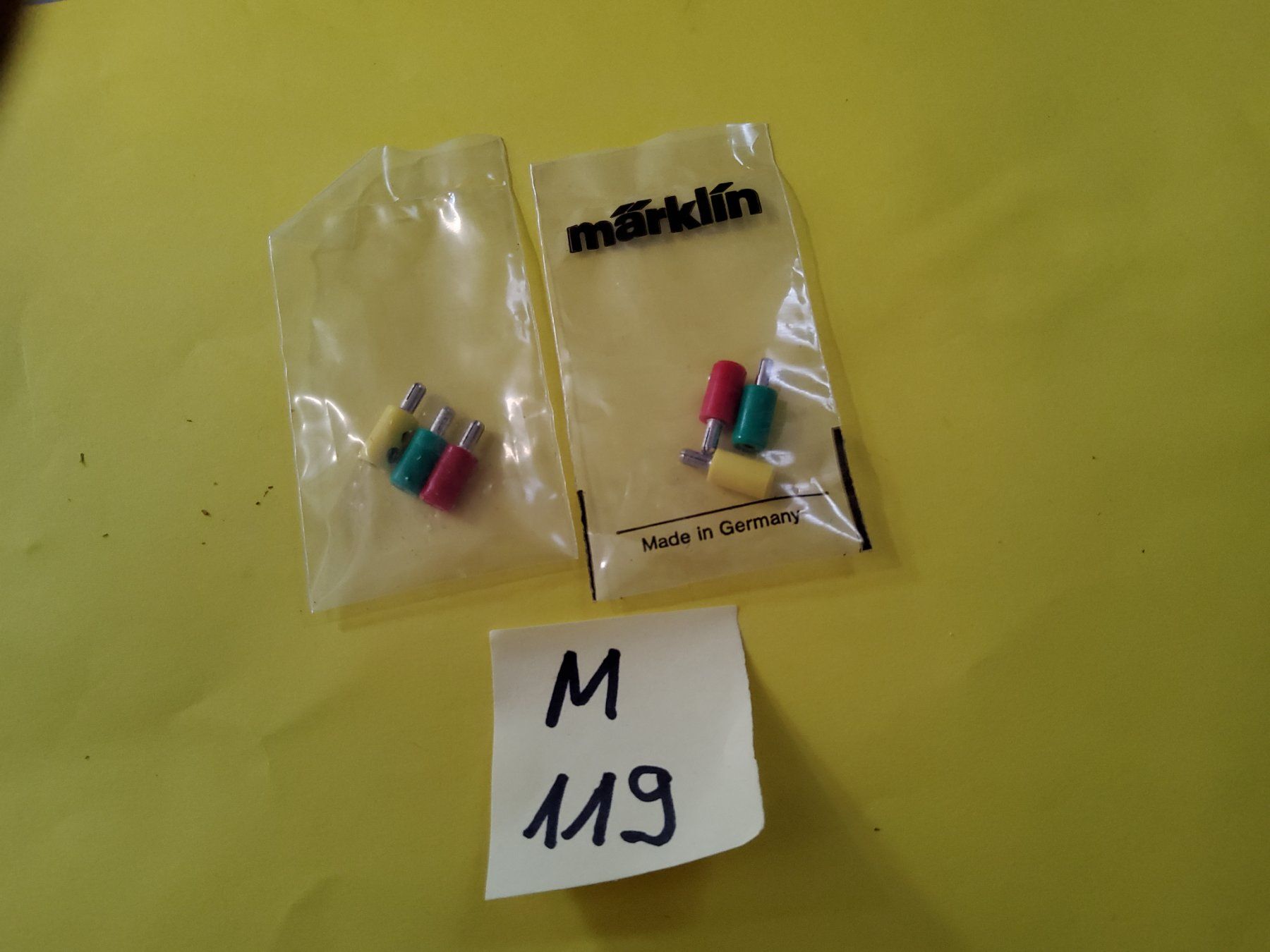 Märklin Modellini di ferrovie: 2 Märklin M-Weichen H0 – Usato da Grüningen venduto da VENOM59 3