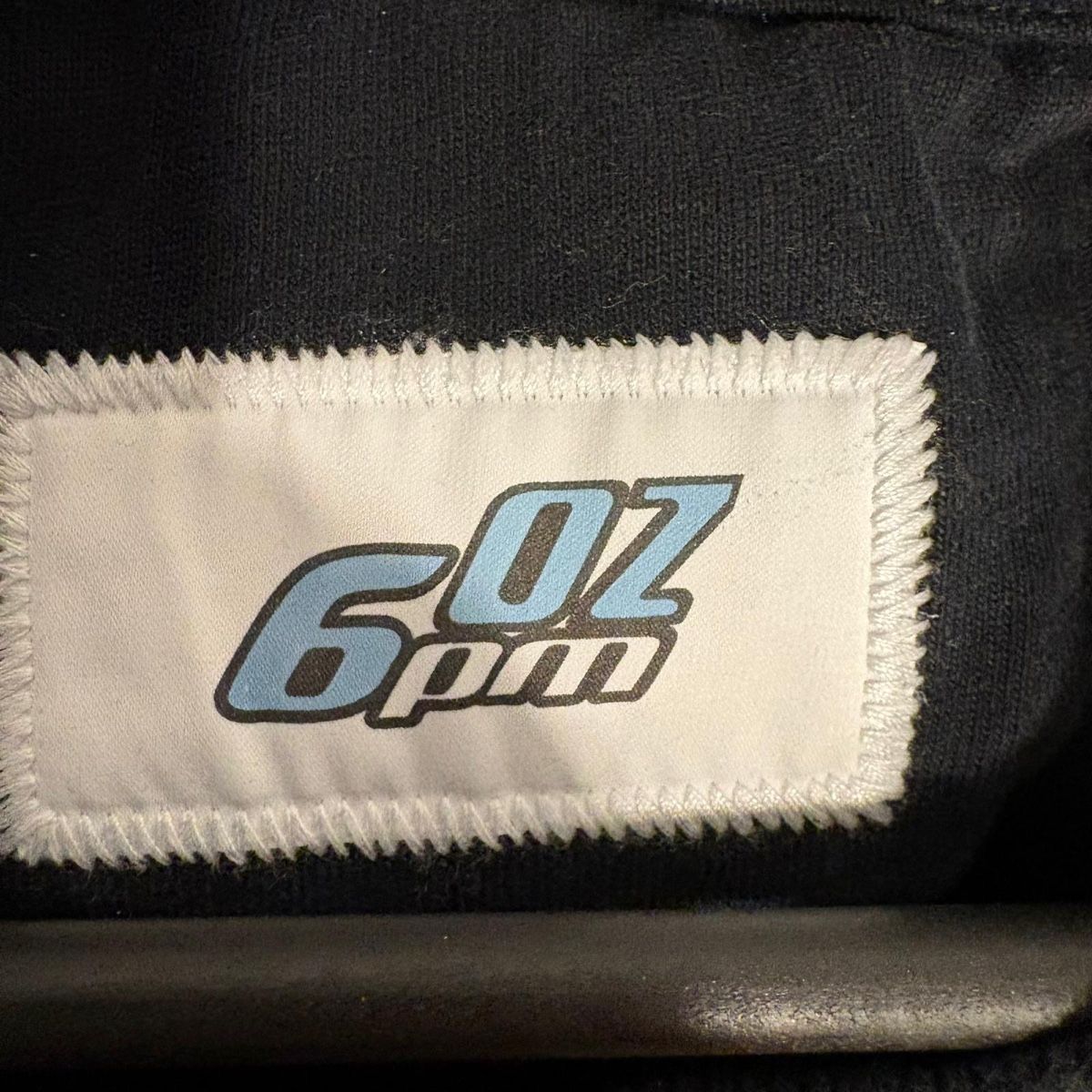 6PM T-shirt: 6PM x OZ Tshirt – Nuovo (secondo la descrizione) da Bern venduto da gia_jqj7 1