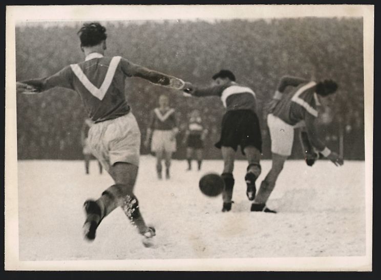 Fotografie &  Plakate: Fotografie Ansicht Berlin, Post Stadion, – Gebraucht aus Berlin von bartko-reher