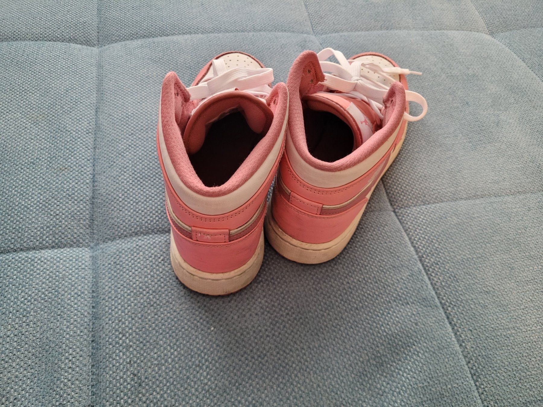 Nike Scarpe per ragazze: High Sneakers – Usato da Sevelen venduto da Motchi 1