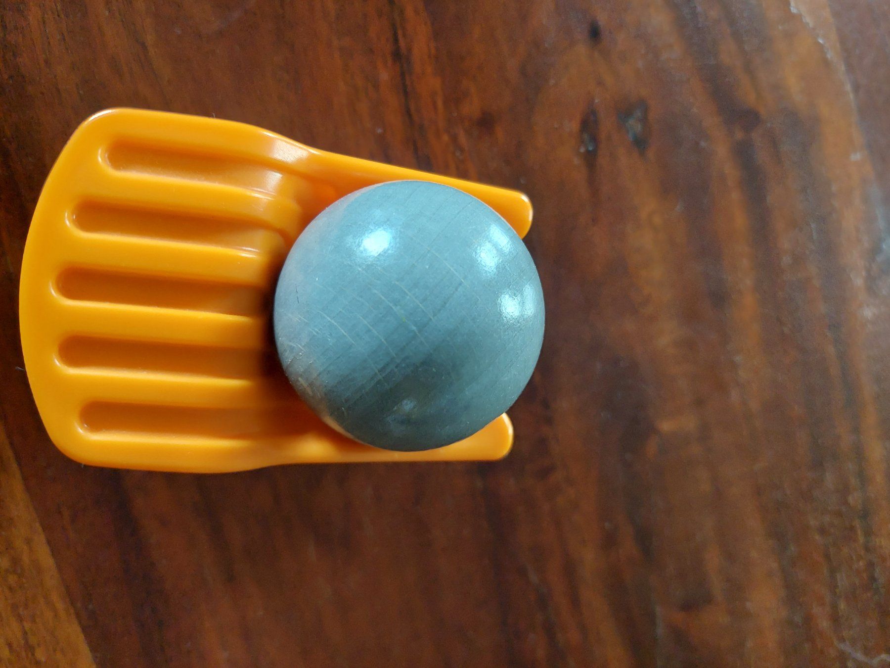 Haba Spielzeuge: Haba Kulerbü Muldenkipper mit Kugel – Gebraucht aus Beckenried von Havacola 9