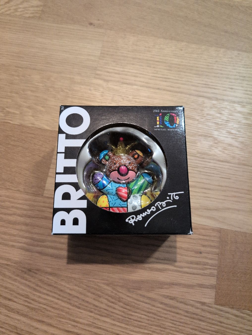 Statuette: Romero Britto Anniversary Mini Figure Bear – Nuovo e nell'imballaggio originale da Basel venduto da sch_9yfv