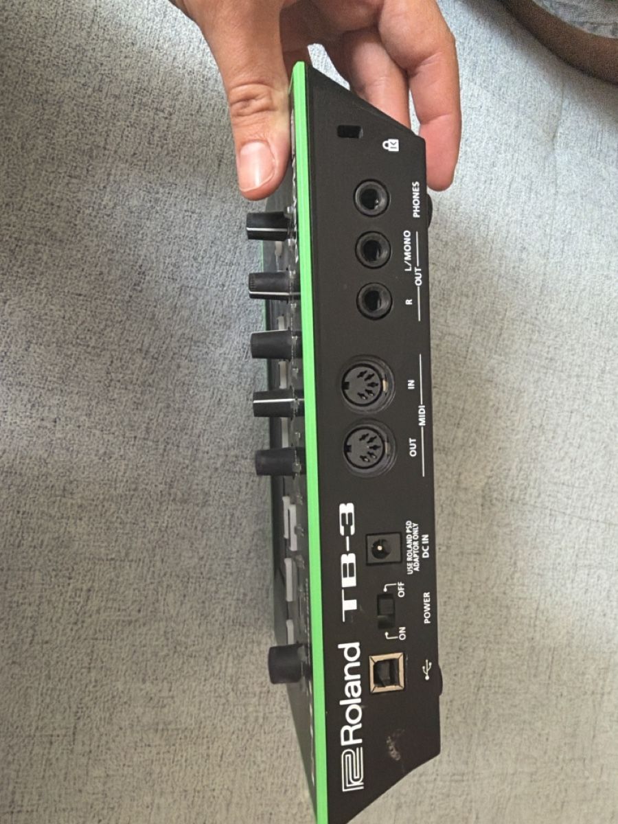Roland Equalizer: Roland tb3 – Gebraucht aus Zürich von evo_tt7p 1