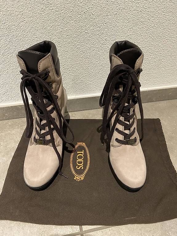 Scarpe da donna: Stivaletti Tod's, Nr.37.5 – Usato da Minusio venduto da may_5qgr
