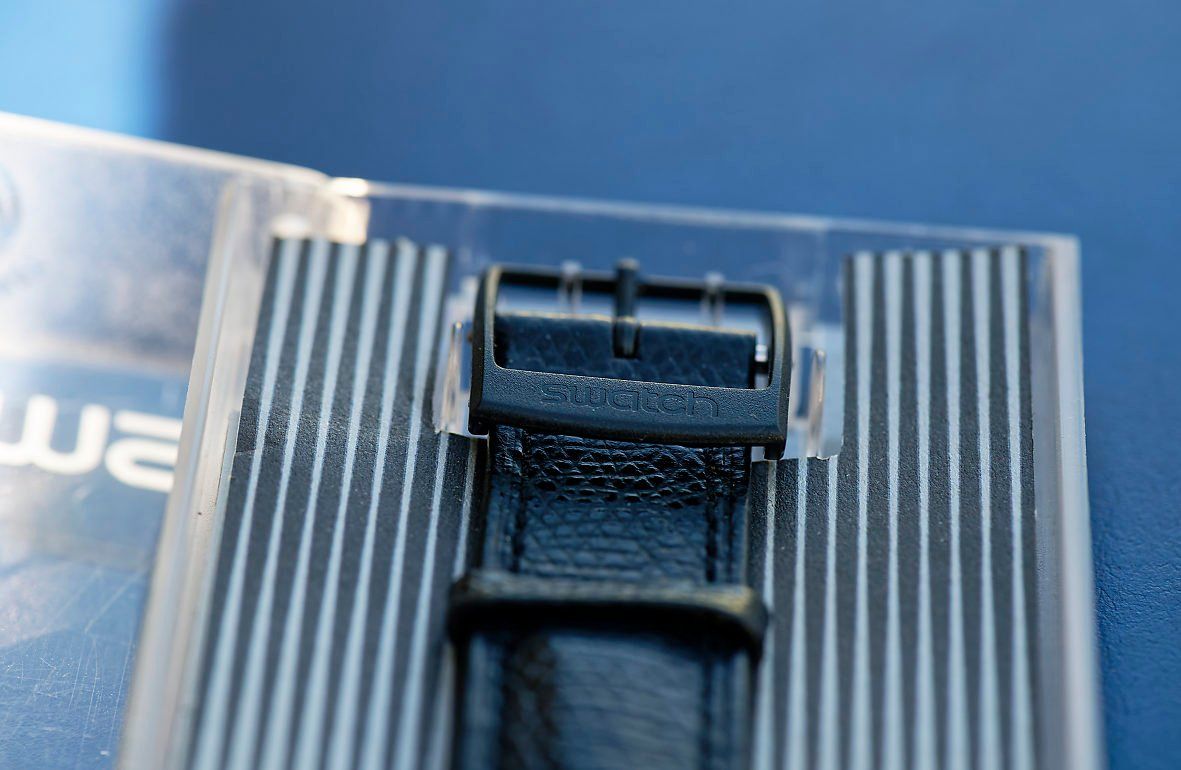 Swatch Orologi: Getragene Swatch Chrono schwarz-silber – Usato da Bern venduto da Maccalvin 5
