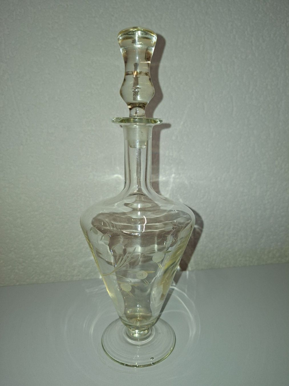 Caraffe: Dekorative Glas-Karaffe mit floralem Dekor – Usato da Steinach venduto da Spliter87 3