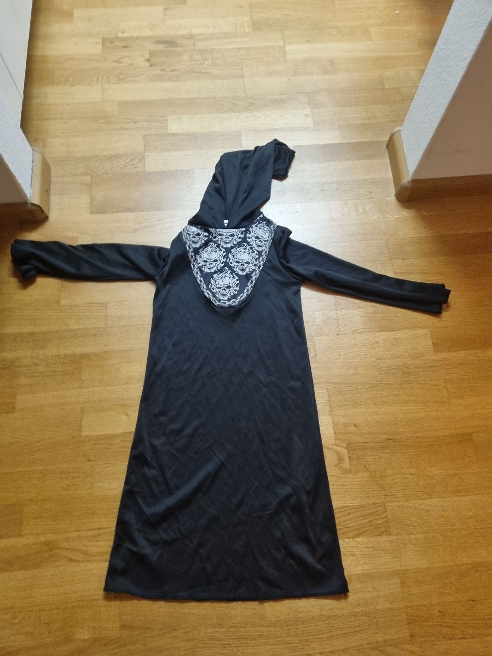 Kostüme: Halloween Kutte Gr. 110 – Gebraucht aus Dornach von Signa25 1