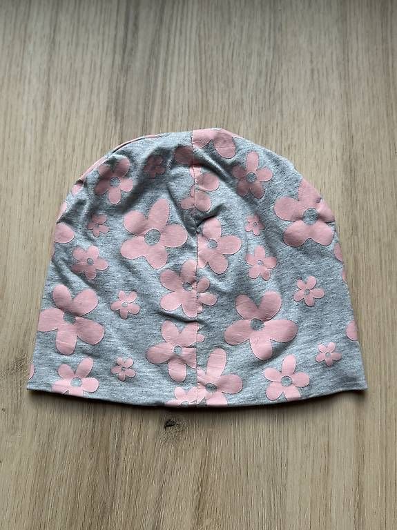 C&A Altro abbigliamento per bambina: Kappe Mütze Gr 98/104 – Usato da Hettlingen venduto da sch_gr5s 1