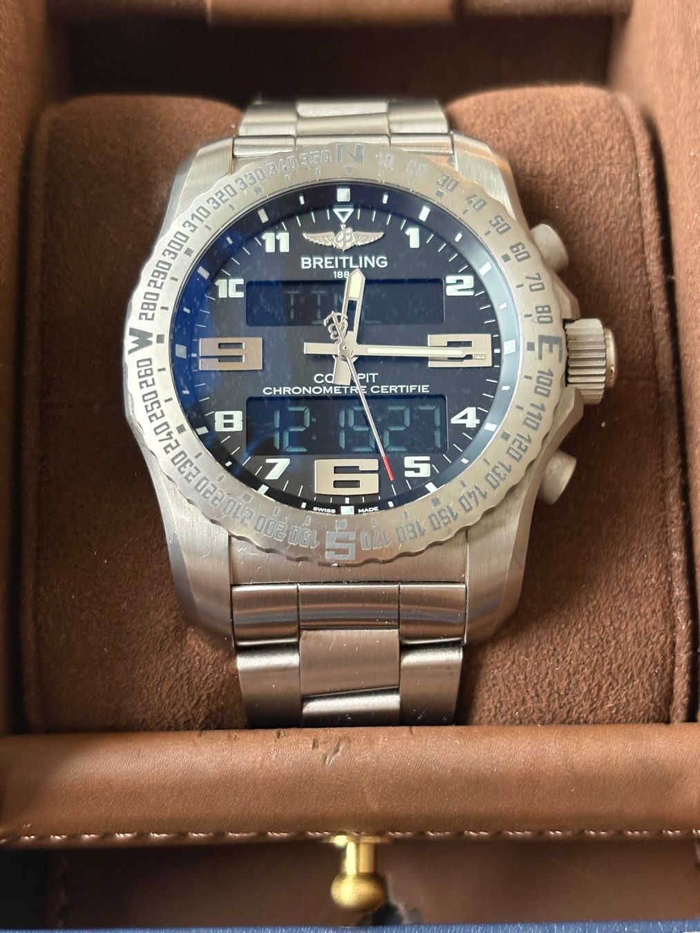 Breitling Orologi: BREITLING Cockpit B50 Titanium Fullset – Usato da Birsfelden venduto da Mynos 8