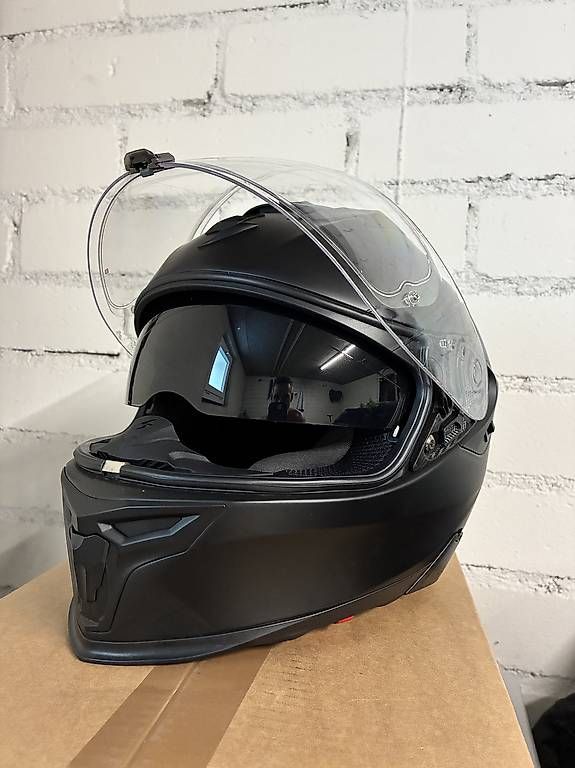 Caschi & visiere: Neuwertiger Helm von Scorpion – Usato da Thun venduto da Fuesu1812