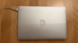 MacBook Pro Retina 13” Early 2015 – i7 / 16 GB / 500 GB SSD