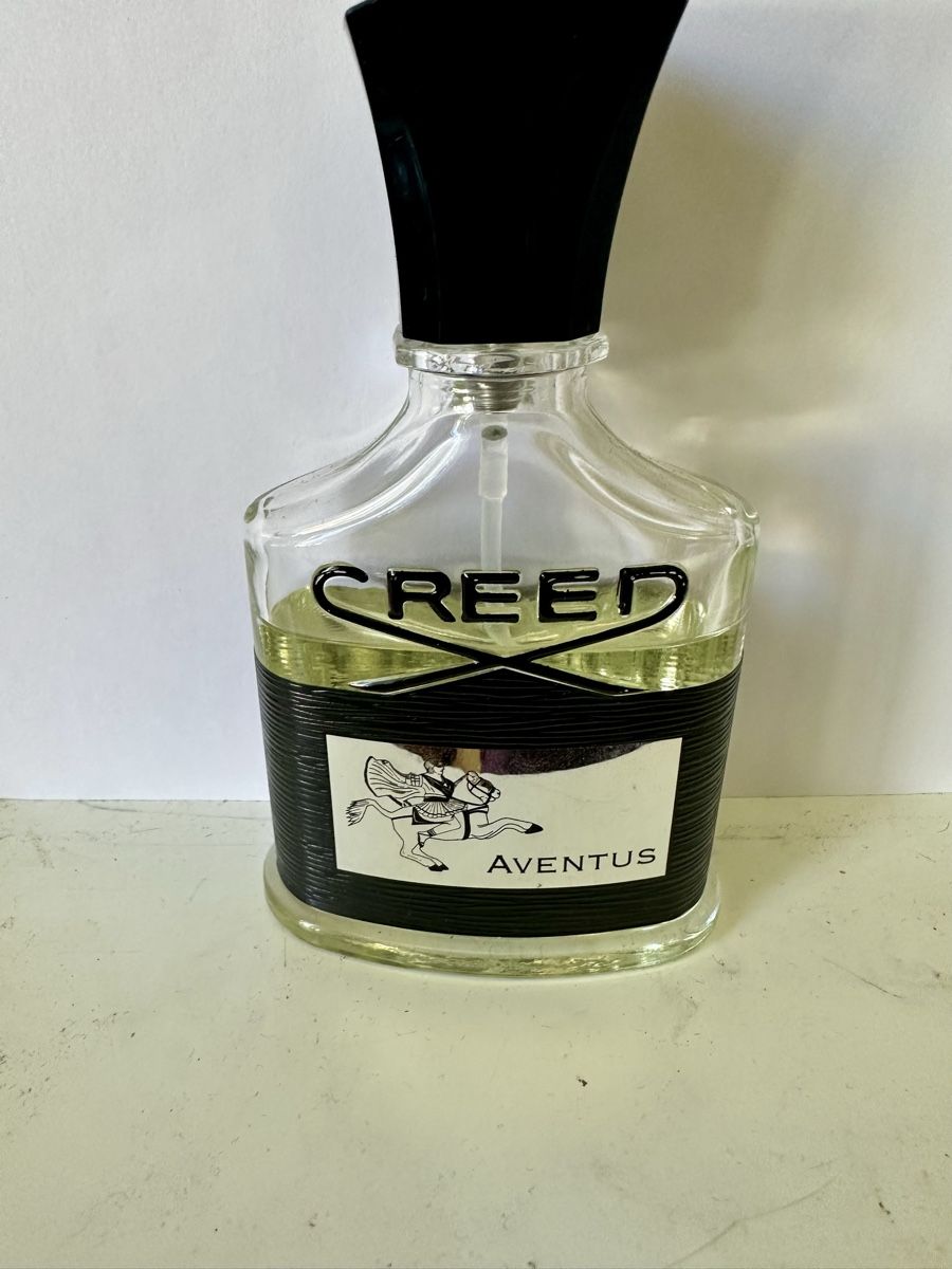 Creed Parfum & Eau de Toilette: Creed Aventus 75ml 14G01 – Gebraucht aus Zürich von Troy_K