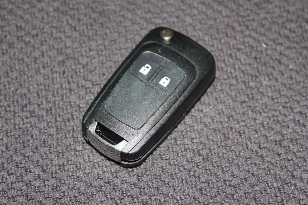 Schlüsselgehäuse Klappschlüssel Gehäuse für Opel Astra J Insignia Corsa E  Meriva