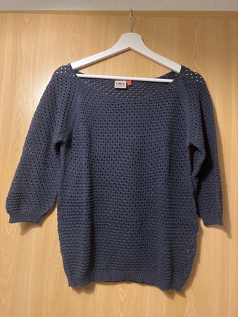 Damenpullover Gr. S - blau, luftig leicht für den Herbst