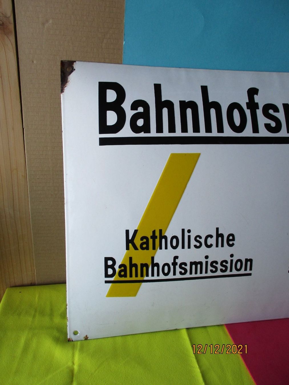 Insegne: Bahnhofsmission  Emailschild – Usato da Ottikon Gossau ZH venduto da hokuspokus 1