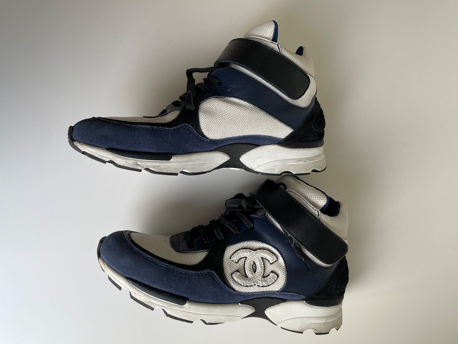 Chanel Scarpe da donna: Chanel Sneakers Turnschuhe – Usato da Winterthur venduto da 19.19 2