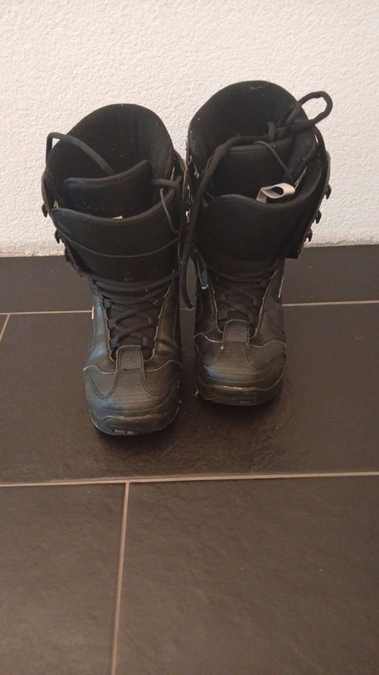 Rossignol Scarpe da uomo: Rossignol Snowboard Schuhe – Usato da Rüti b. Riggisberg venduto da 19872612