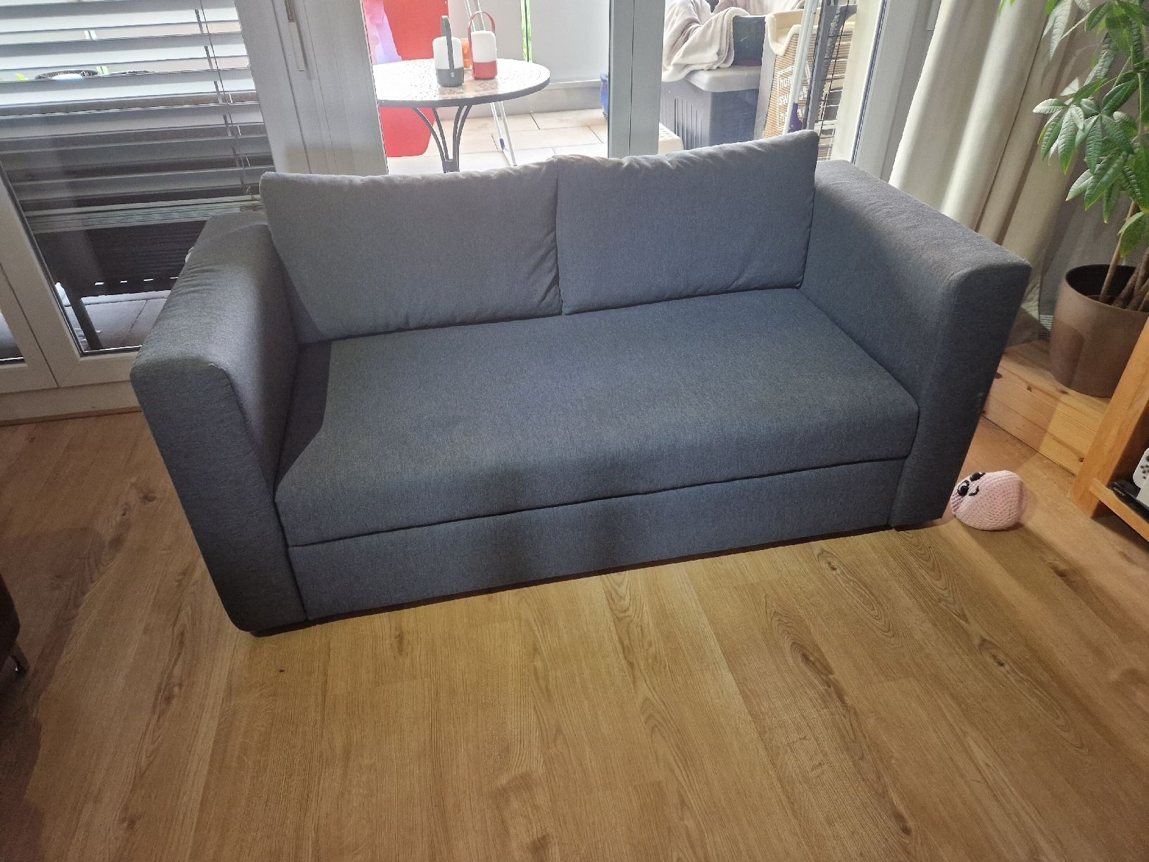 Sofas: 2-er Bettsofa, dunkelgrau – Gebraucht aus Wollerau von Manogotto 1
