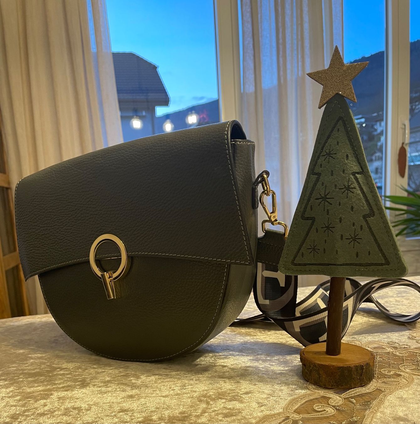 Borse da donna: Handtasche Damen – Usato da St-Blaise venduto da Boz_62q2