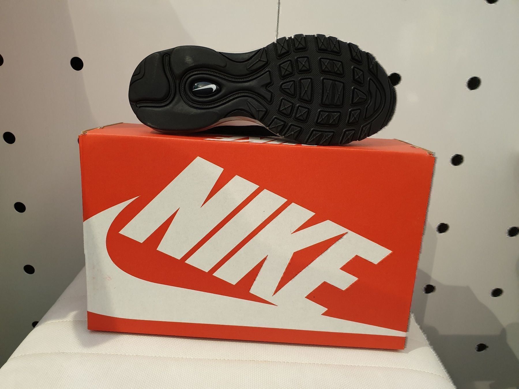 Nike Damenschuhe: NIKE AIR MAX 97'        Gr. 36.5 / 23 cm – Neu und originalverpackt aus Zürich von LIQUIDATOR.CP 2