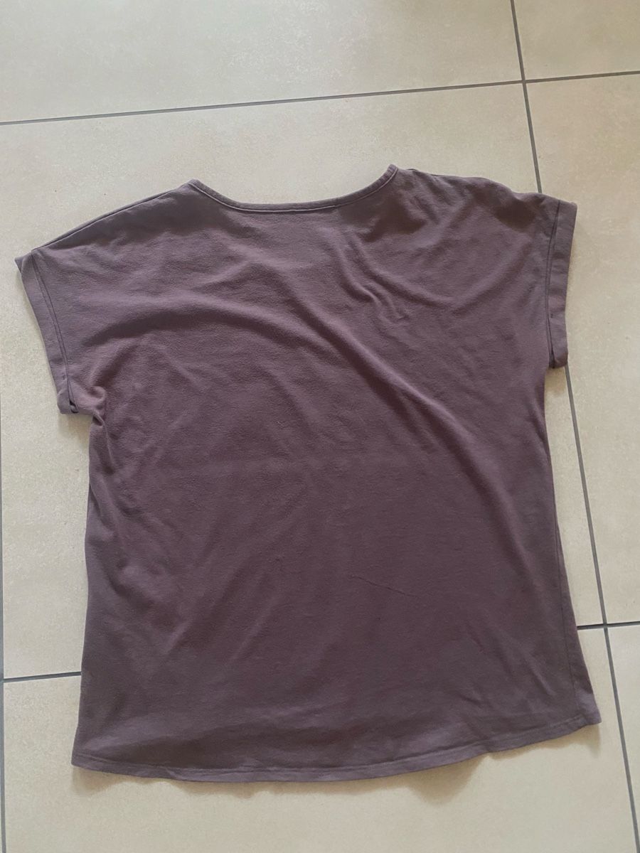 Under Armour T-shirts: SHIRT UNDER AMOUR – D'occasion à Eglisau par Lara0 2