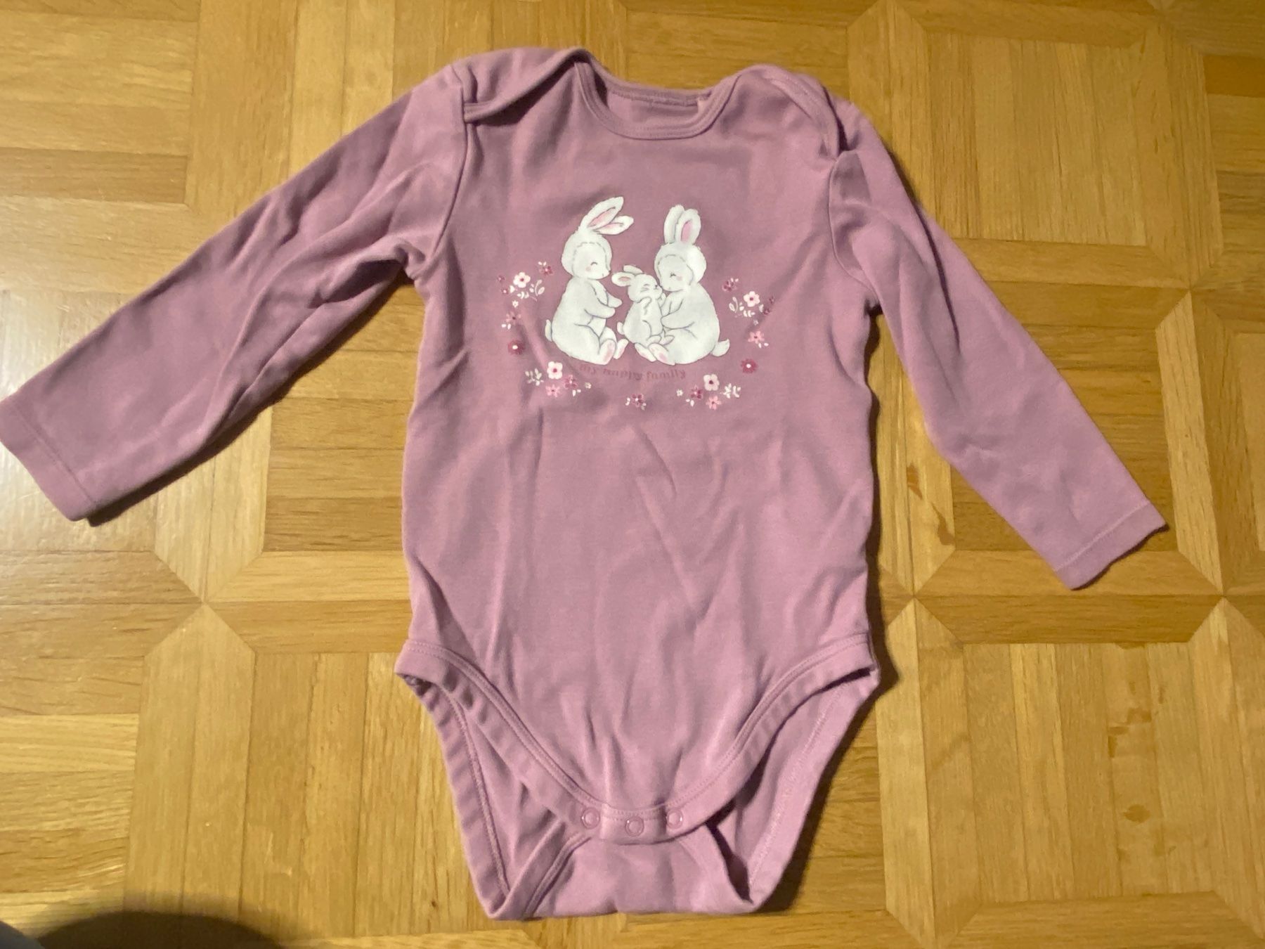 Sous-vêtements: Body mit Hase Gr. 86 – D'occasion à Vilters par Zwaergli13