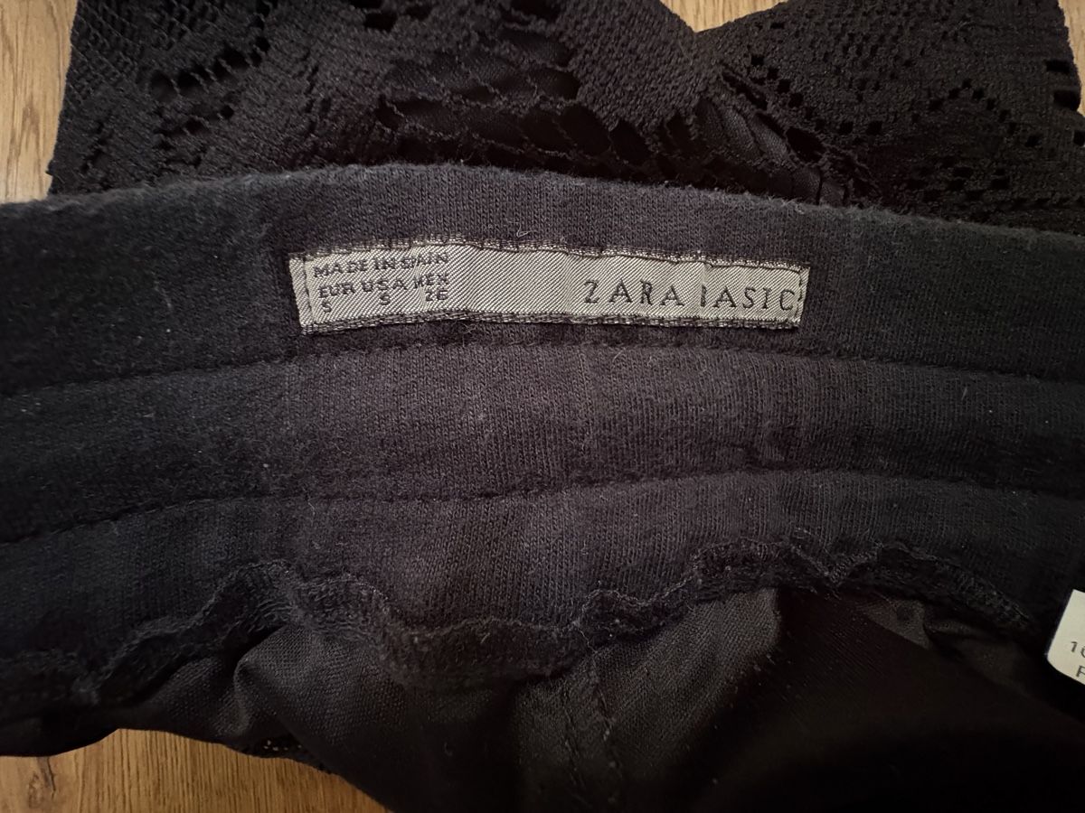 Zara Pantalons: Zara Basic Shorts, Gr. S, Schwarz, Spitze, Sommer – D'occasion à Baar par fra_frr7 1