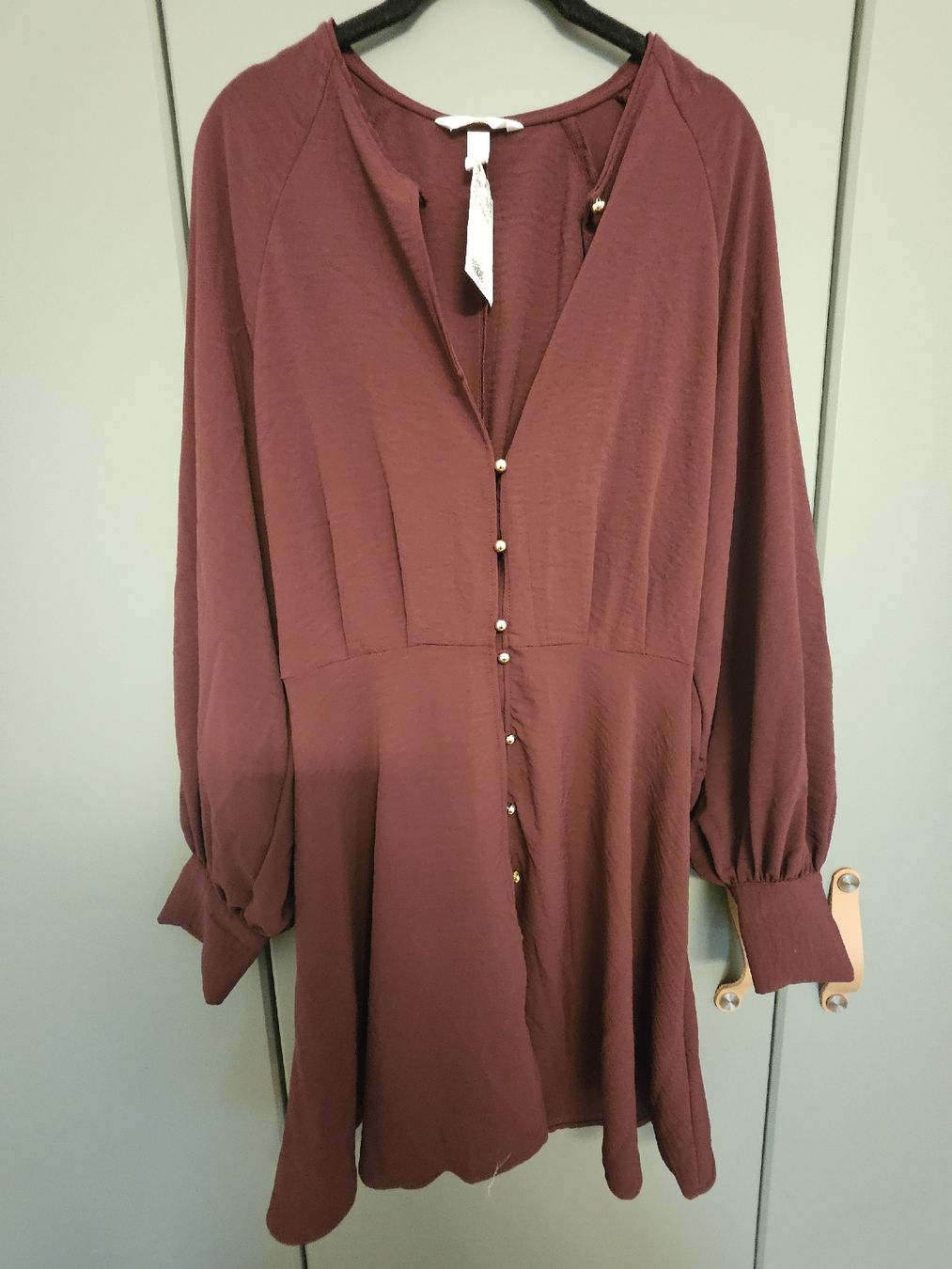 H&M Vestiti: Robe bordeaux – Nuovo e nell'imballaggio originale da La Tour-de-Peilz venduto da mar_2r26