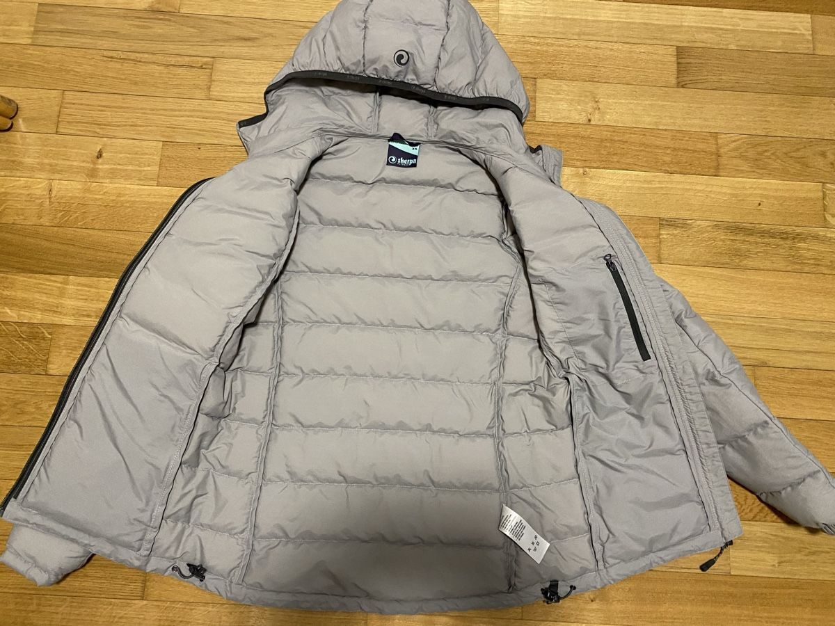 Sherpa Jacken: Daunenjacke von Sherpa xs – Gebraucht aus Chur von Maurina1 2