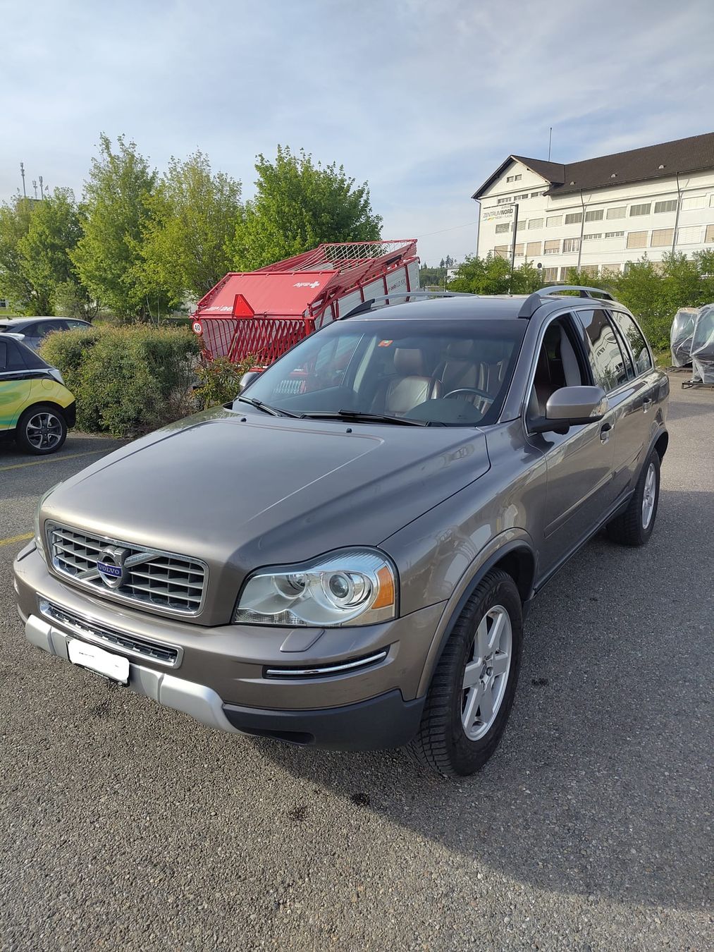Volvo Automobili: Volvo XC90 D5 awd mit MFK – Usato da Schalunen venduto da Redforman13 1